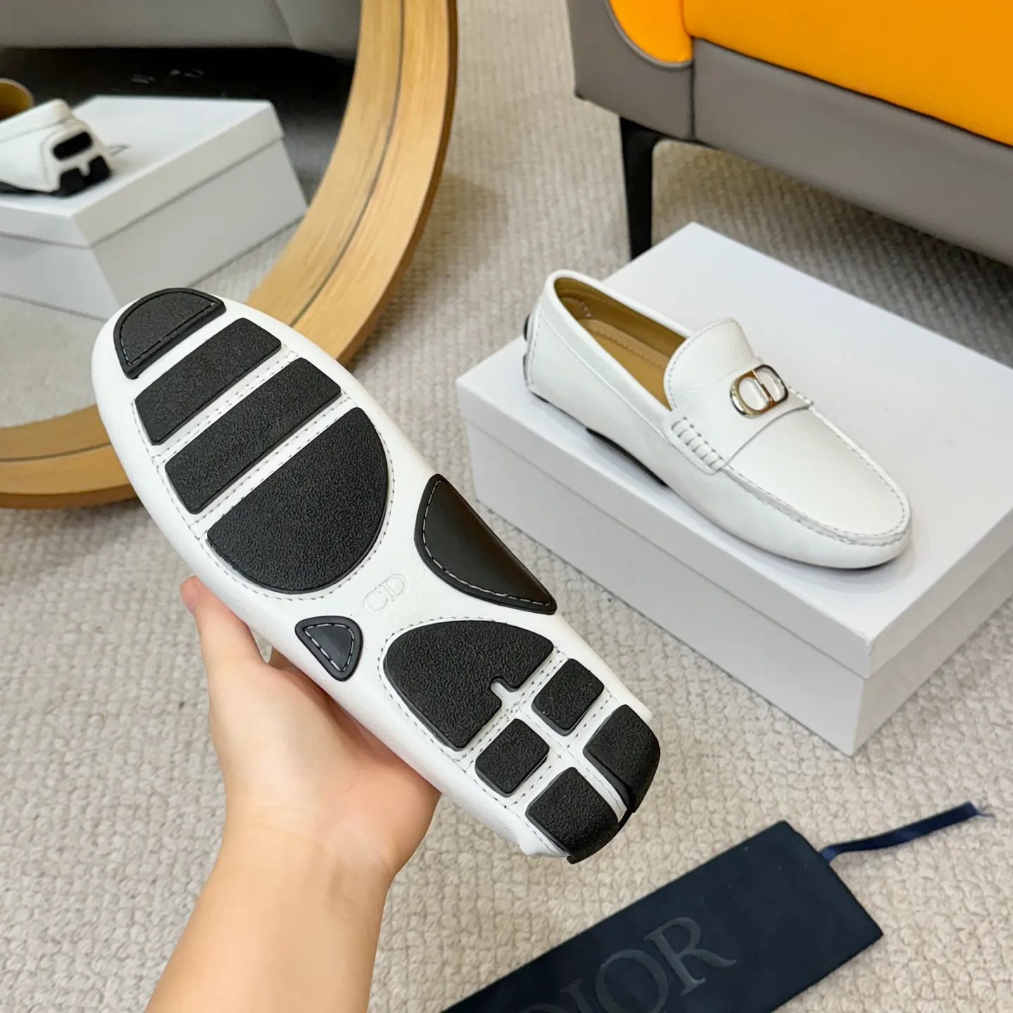Men's clothing and shoes 💰420! (Yangli) Quality DIOR [Dior’s latest arrival] real auction hot-selling Doudou shoes 🔍DIOR) new Doudou shoes 👍Belgian designer Martin Margiela serves as Gucci shoe designer y full of charm, luxury style gentleman upper: imported cowhide, lining with spring sweat-absorbent first-layer sheepskin. Outsole Brand outsole, the last stitching on the bottom will never come off; equipped with classic Gucci exquisite hardware C D buckle💋The whole pair of shoes is fashionable and casual without losing high-end style; standard 38-46
